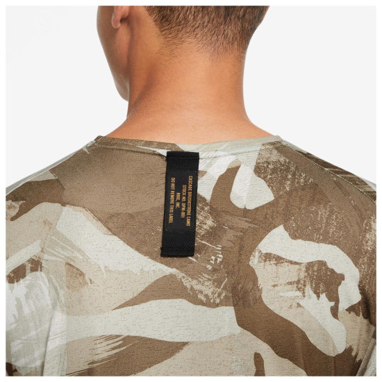 Nike Ανδρική κοντομάνικη μπλούζα Dri-FIT Miler Short-Sleeve Camo T-Shirt